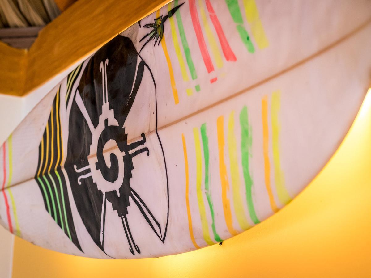 Experiencia Surf Camp Hostel Brisas de Zicatela Екстериор снимка