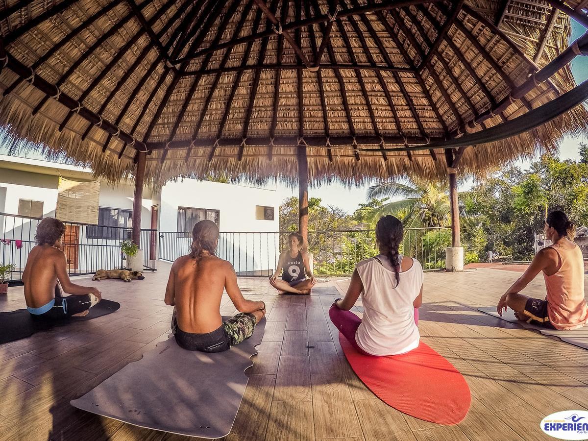 Experiencia Surf Camp Hostel Brisas de Zicatela Екстериор снимка