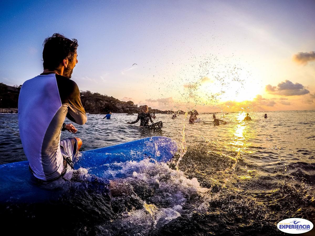 Experiencia Surf Camp Hostel Brisas de Zicatela Екстериор снимка