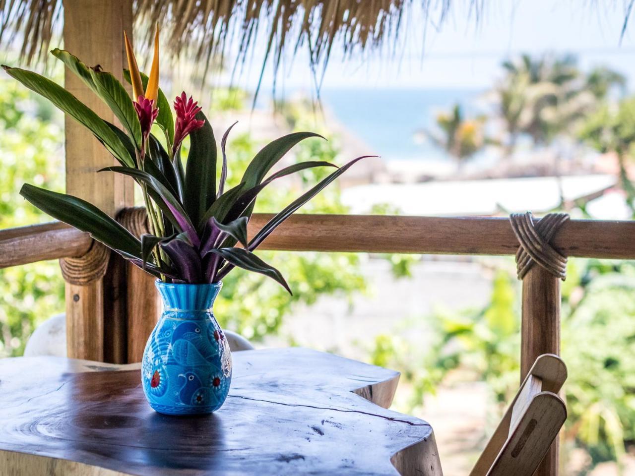 Experiencia Surf Camp Hostel Brisas de Zicatela Екстериор снимка