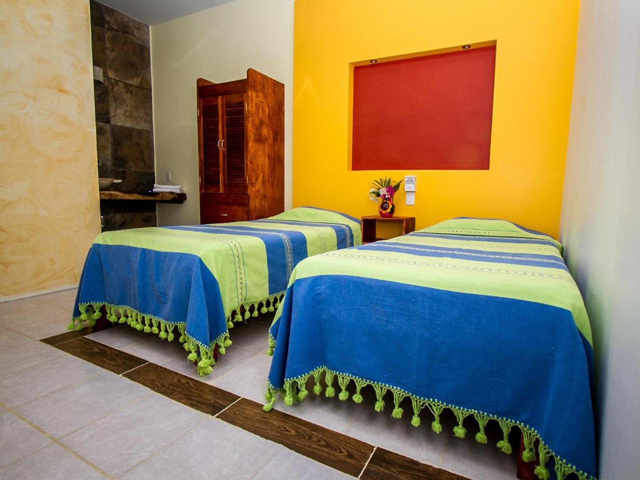 Experiencia Surf Camp Hostel Brisas de Zicatela Екстериор снимка